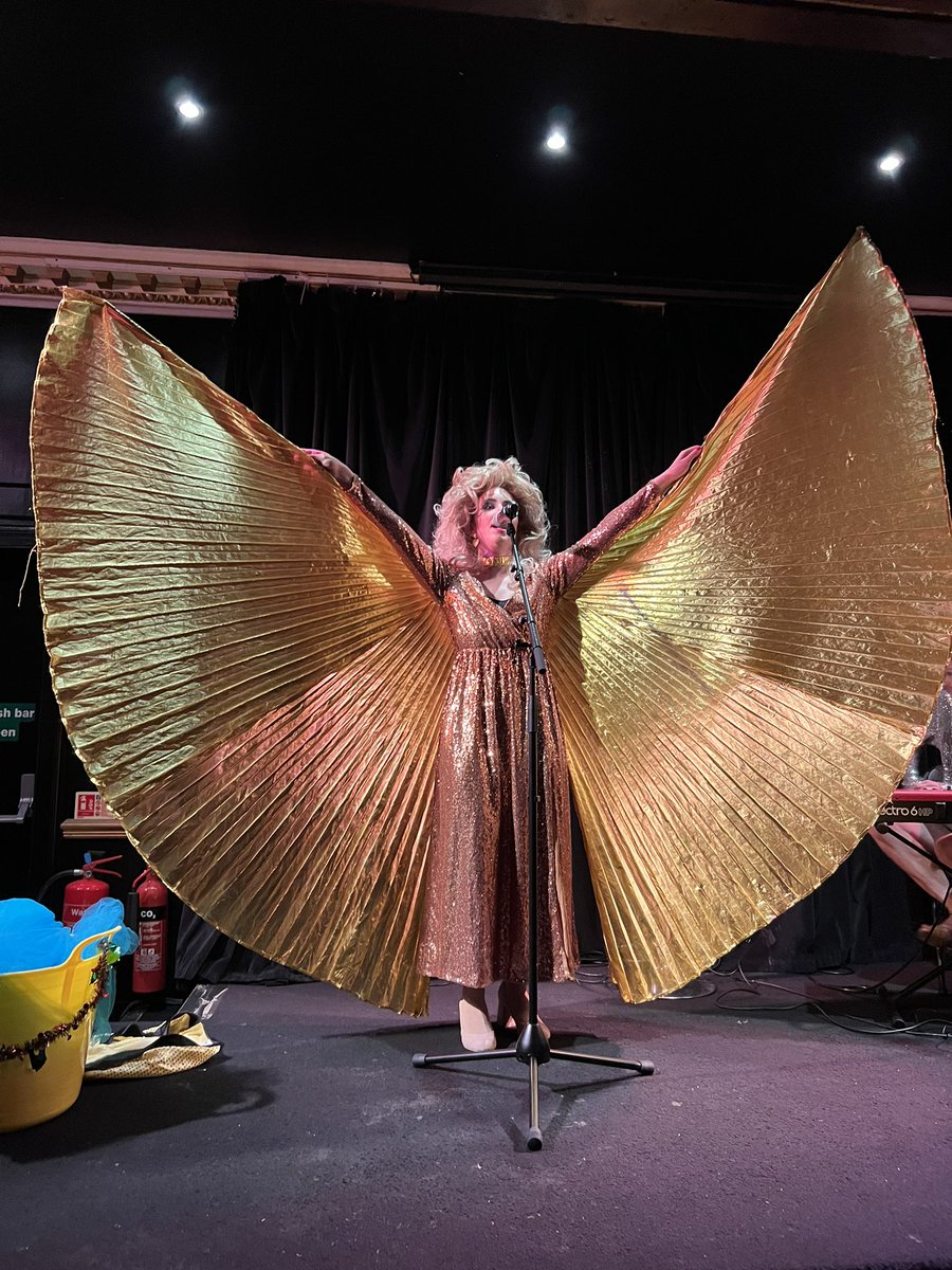 Please run to see @Diva_YasmineDay on <a href="/TheFreeFringe/">PBH's Free Fringe</a> at the Voodoo Rooms at 7:40pm <a href="/edfringe/">Edinburgh Festival Fringe</a>. I’ve seen her twice and would go again. I’d follow her to the ends of the earth (the <a href="/caferouge_CO/">Cafe Rouge C.O</a> in Leatherhead). We normies could never do what she does. Let this diva FLY! 🧚🏼#diva