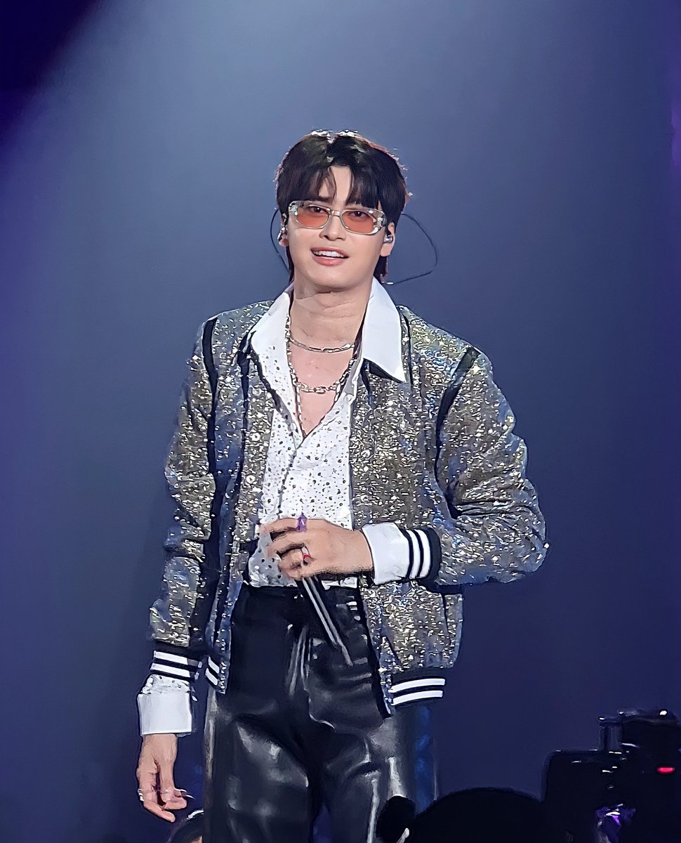 memiemiee's tweet photo. Thank you for being the reason I smiles :)
4 ปีผ่านไป ความรู้สึกยังเหมือนเดิมเลย 

วันแรกชอบเค้ายังไง วันนี้ก็ยังชอบเค้าแบบนั้นและวันพรุ่งนี้ก็จะชอบเค้าต่อไปเรื่อยๆ 

20.08.2022 #NONTEP01ทะเยอทะยานDAY1 
#nonttanont #nontfam 
photo by memie กล้องโทรศัพท์ดีมากก 😍 https://t.co/im5g48FTbv