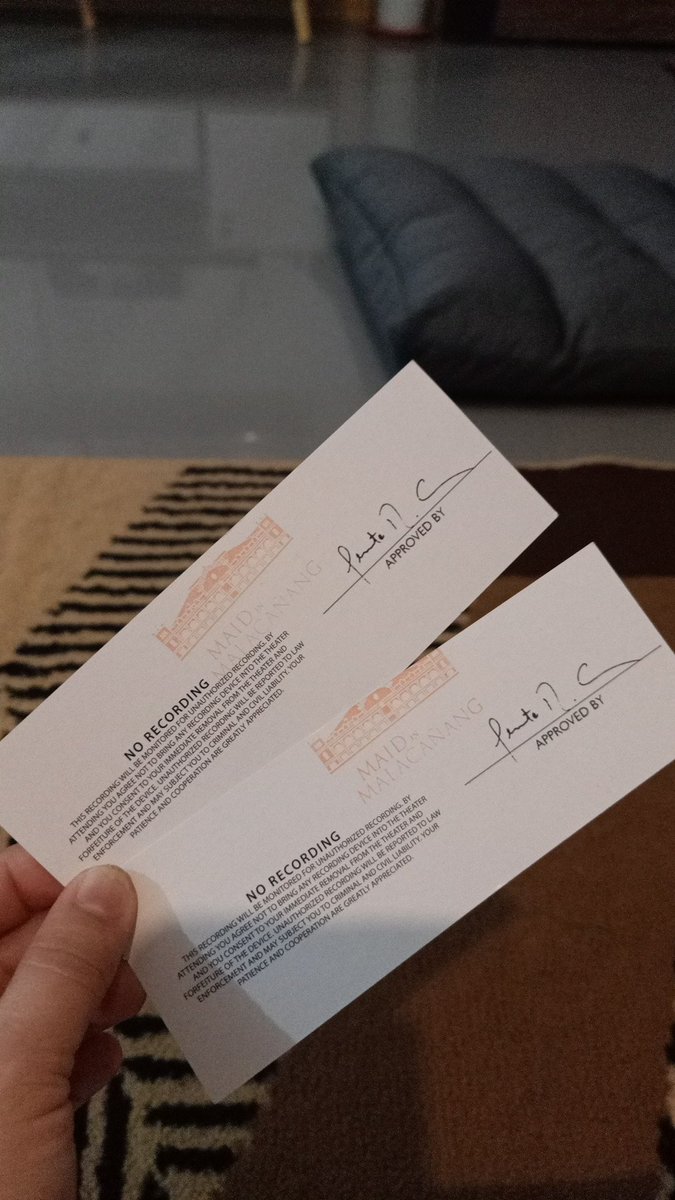 _anabelleLo's tweet photo. @DirekDarrylYap @VIVA_Films @SenImeeMarcos This voucher was given to me from my friend. And when were was on the @staluciamall they did not accept it, sayang punta nmin excited pa naman kmi manuod, kasi ung stamp daw cut ung roof ng palasyo!🙄 https://t.co/qpkqJJ49GU