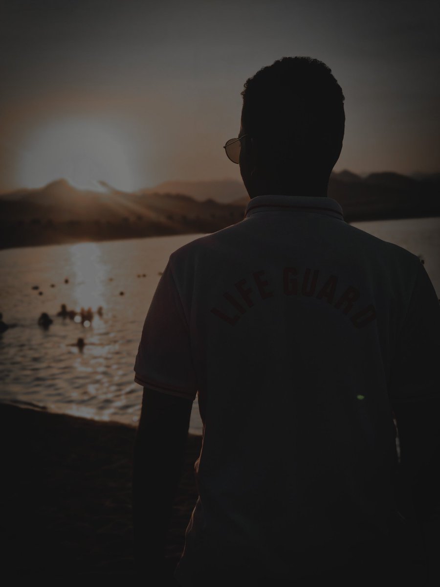 Ibrahim07808637's tweet photo. متسيط ياما اخوك دبابه💯 https://t.co/UgWQyQs74V