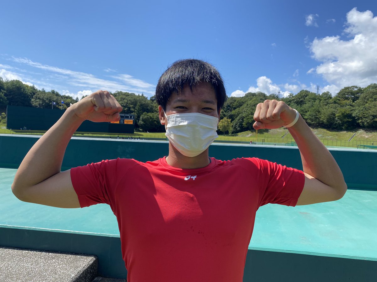 goghmukai's tweet photo. にらー！！！プロ初ヒットでた！！！じゃけ https://t.co/qDS9nB6M7A
