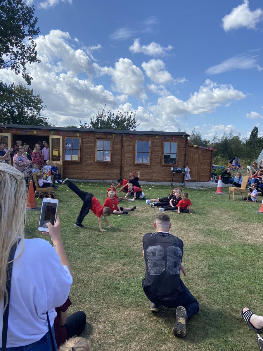 It really was such a brilliant day celebrating with the local community!! Massive thanks to <a href="/BWGardensCIO/">Bridge Wellness Gardens - CIO</a>  <a href="/ForHousing/">ForHousing</a> <a href="/forfutures_/">forfutures</a>  <a href="/Go_To_Liberty/">Liberty</a>