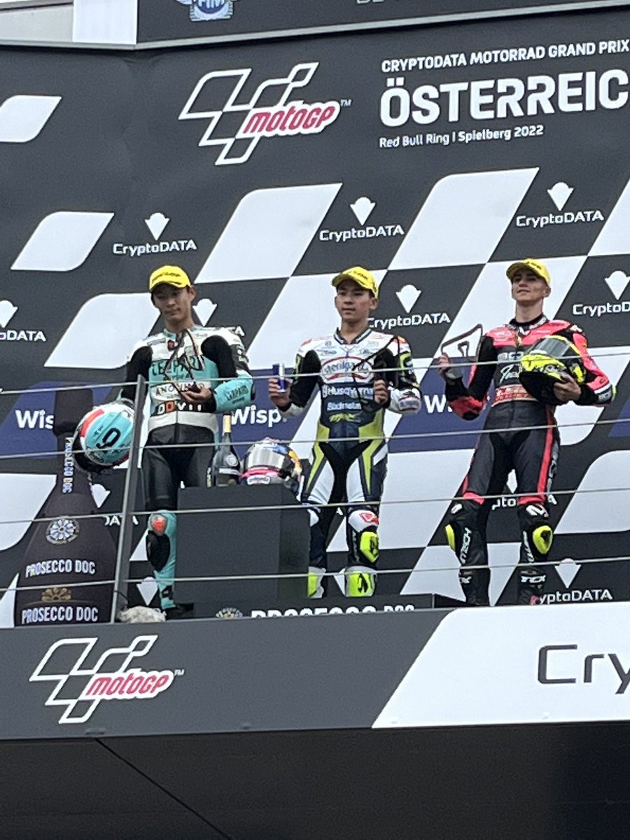 Max_Racing_Team's tweet photo. Victory 🏆🥇✌️ And there are 2 this year 💯 An incredible comeback, a great domination💪👍
.
#HusqvarnaMotorcycles #FR250GP #Sterilgarda #Moto3 #MotoGP #AS71 #AyumuSasaki #JohnMcPhee #MaxBiaggi #MaxRacingTeam #AustrianGP https://t.co/098OhQH3Px