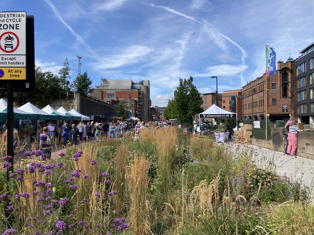 Gill Hughes (@adelai05) on Twitter photo Lovely to be <a href="/pollenmarket/">Pollen. Inner-City Flower Market.</a> on this sunny Sunday. #flowers #market #streetfood #coffee #Sheffield Lovely to be <a href="/pollenmarket/">Pollen. Inner-City Flower Market.</a> on this sunny Sunday. #flowers #market #streetfood #coffee #Sheffield