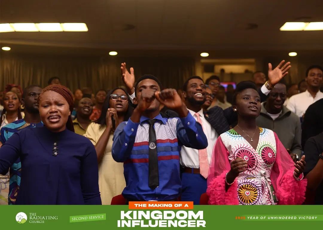 theradiating's tweet photo. Posted @withregram • @theradiatingchurch You are holy, you are holy, holy, wonderful, and kind.
You are holy
So holy
You are holy
Holy, wonderful, and kind
There is no one like you
.
#TRC #lighthousenation #trcsunday #kingdominfluencer https://t.co/ltQcXAlPW7