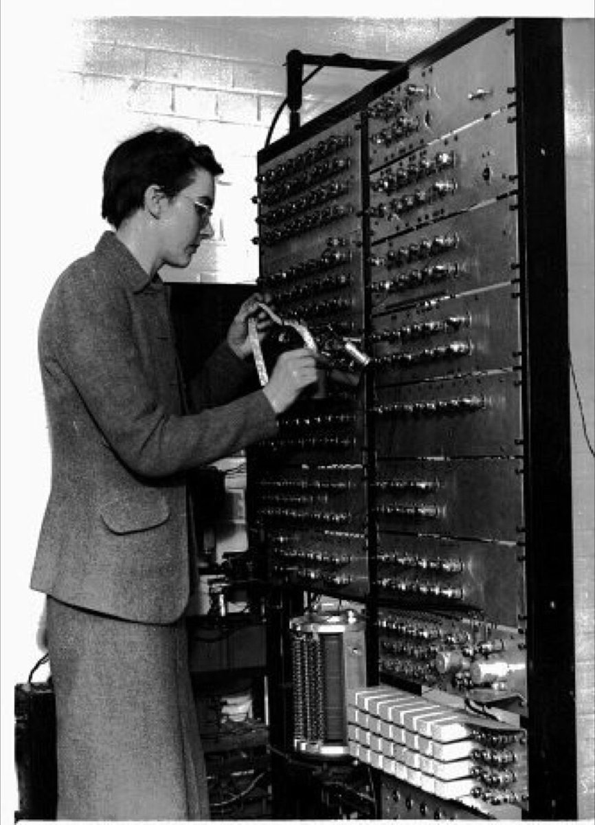 tariqkrim's tweet image. RIP Kathleen Booth, who Invented the first assembly language. 
She was 100 years old, and I have not seen anything in the news about it, unfortunately. With her husband, they formed the smallest computer group in the UK. Respect!