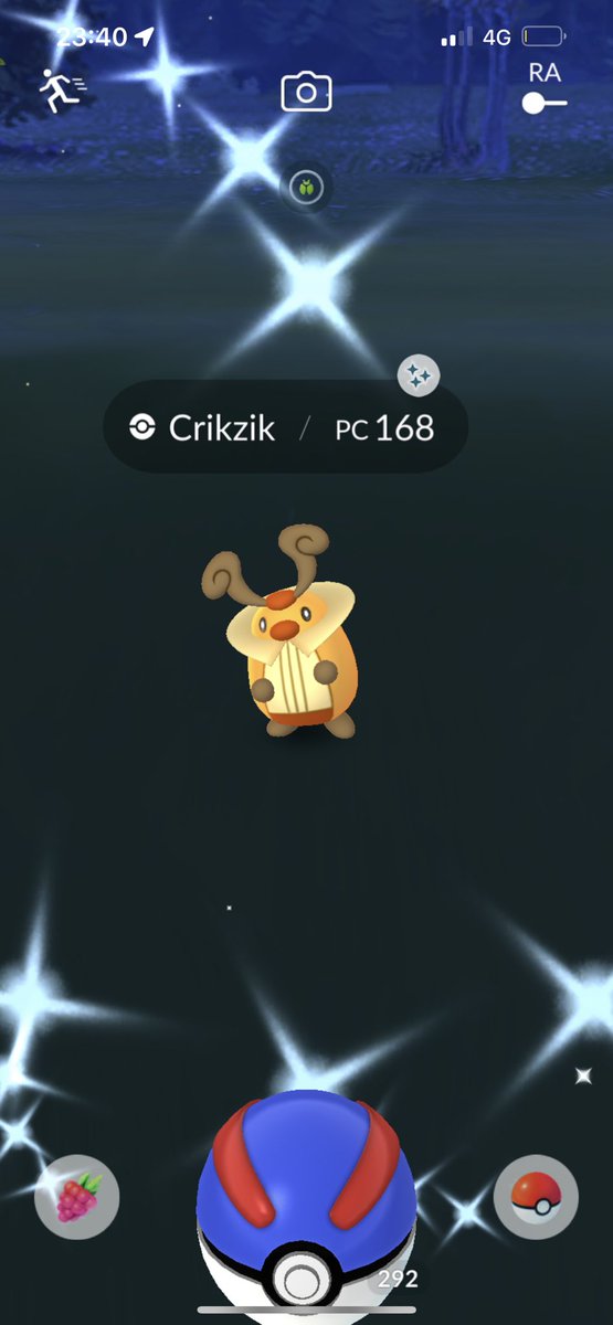 zdak67's tweet photo. Just saw that I’ve completely forget to post about some #shinypokemon Bugs from the past #BugOutEvent! So let’s GO for my 6th and 7th shiny Weedle and 4th shiny Kricketot!😁😁#ShinyCheck #PokemonGO #SeasonOfGO https://t.co/U0IXXDTSAE