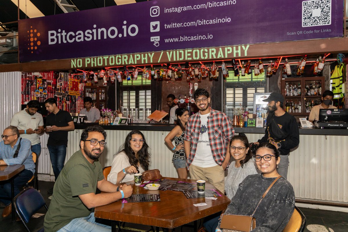 round_da_block's tweet photo. Mumbai was Madness! 🦾💯 #Mumbai #cryptomeetup
Hope you had as much fun as we did. Thank you for coming out and making the event a success 🥂
#indiablockchaintour
@octaloopHQ @TeamBinamite @av535 @NG_exhales @justsupersized @eaggarwal86 @Poloniex @Bitcasinoio 
Part 1 https://t.co/K73mWMiIMJ