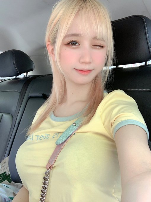 Twitterのコスプレ画像48