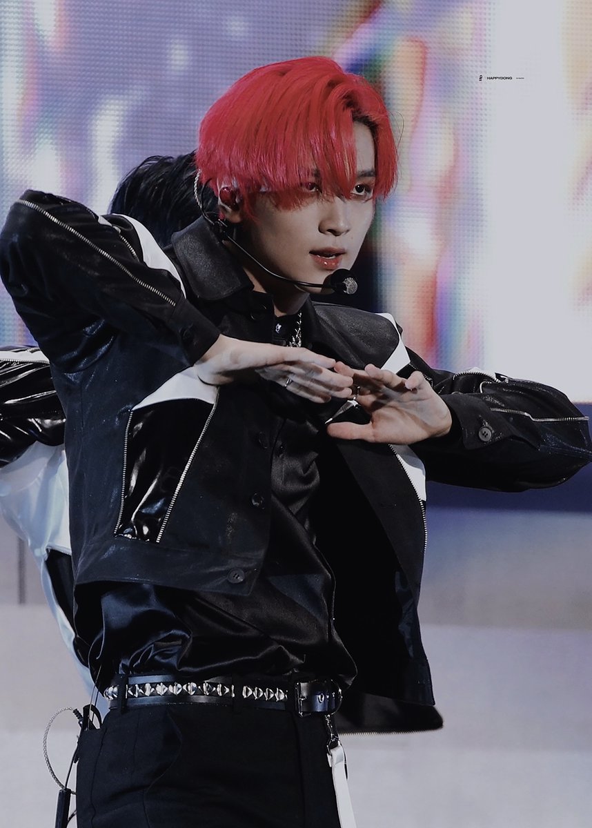 happydong66's tweet photo. 220820 SMT #해찬 #HAECHAN 🖤 https://t.co/zGSTTYyJ4h