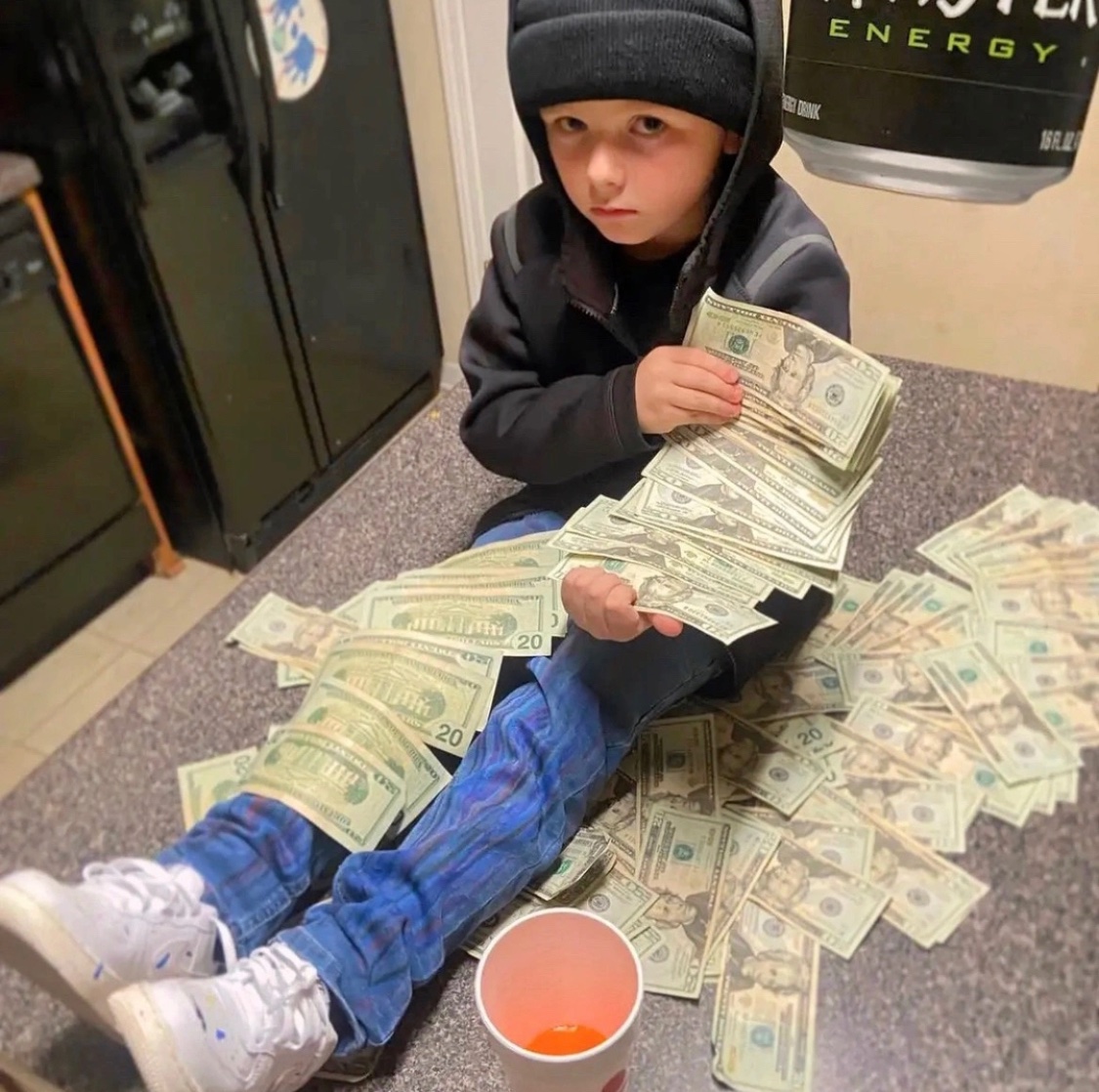 3rd CCC w/ <a href="/AngyyW/">Angyy</a> ($450) 

<a href="/TeamMilitia_gg/">FOLLOW @TEAMMILITIAESP</a>