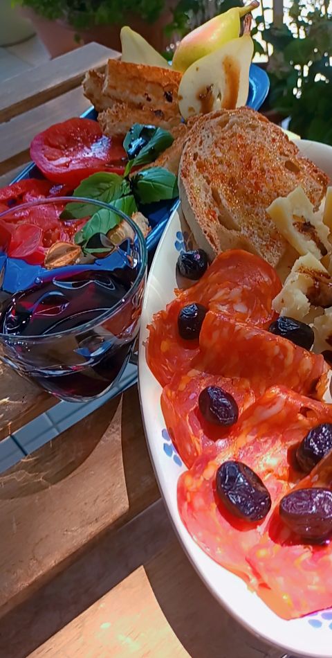 Castelluc6Mari1's tweet photo. #aperitivo #Lucano
#visitbasilicata https://t.co/RYTU6rGXZi