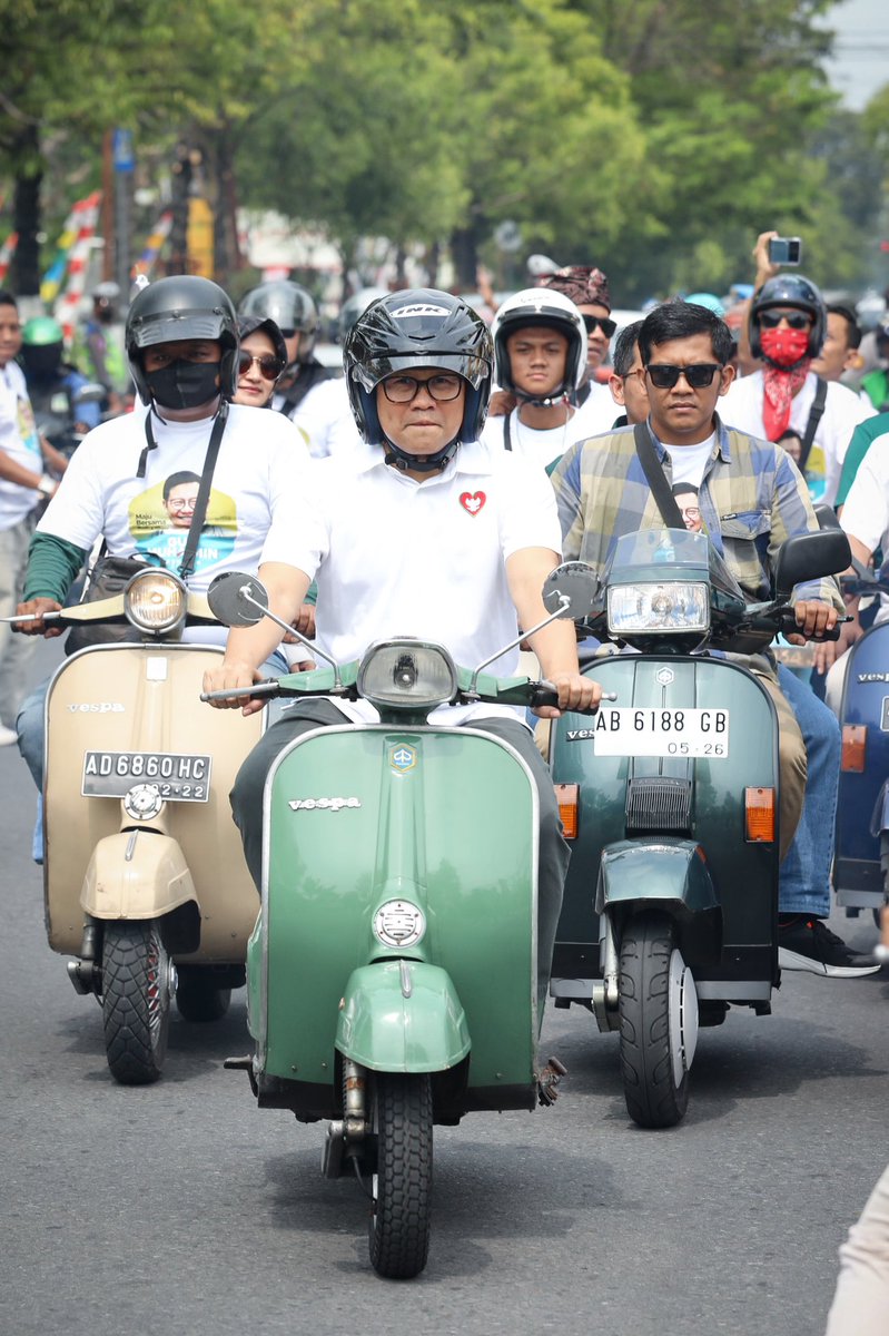 Menikmati rindu
Memanaskan mesin
#GusMuhaiminFestKlaten #GusmuhaiminFestival #Gusmuhaimin #hatersgonnahate