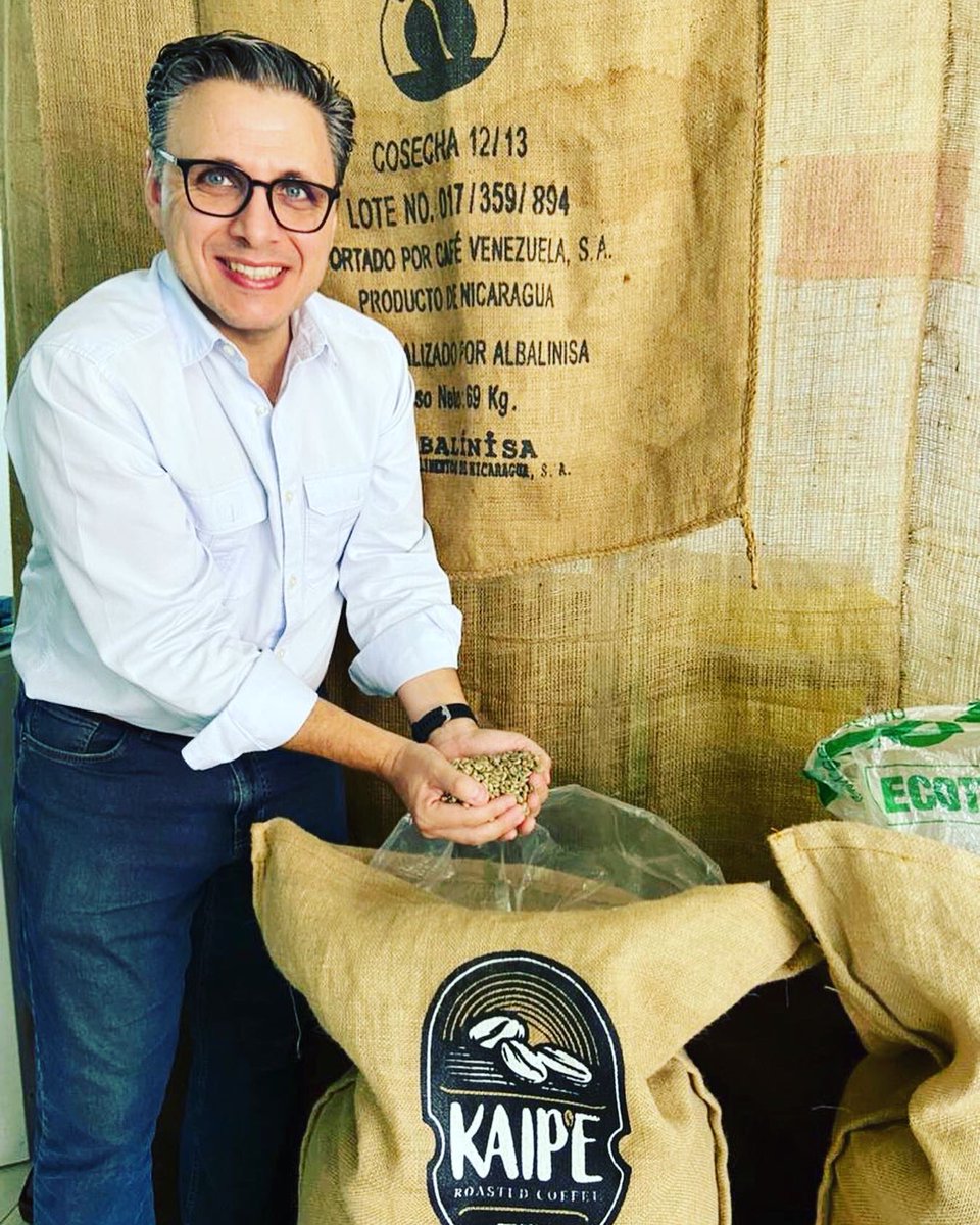 felipecontodo's tweet photo. Mi reconocimiento a los emprendedores, trabajadores  y relacionados con la producción agrícola, industrial y de servicios asociados al café venezolano. Impresionante el avance en los últimos años. Producto de calidad. https://t.co/a3fnEMat3v