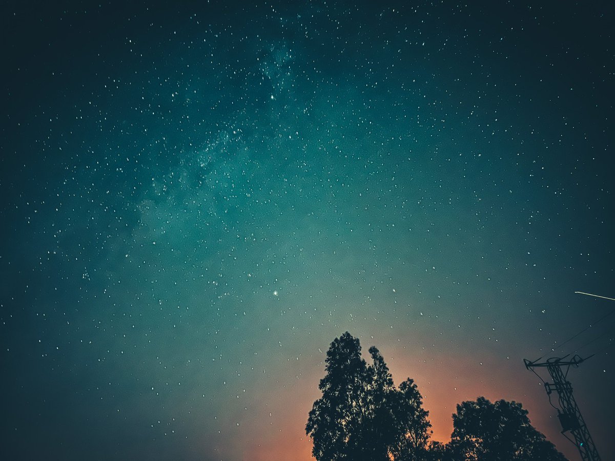 houndml's tweet photo. Esta madrugada hice probablemente algunas de las mejores fotos de mi vida https://t.co/s8SxTn50DY