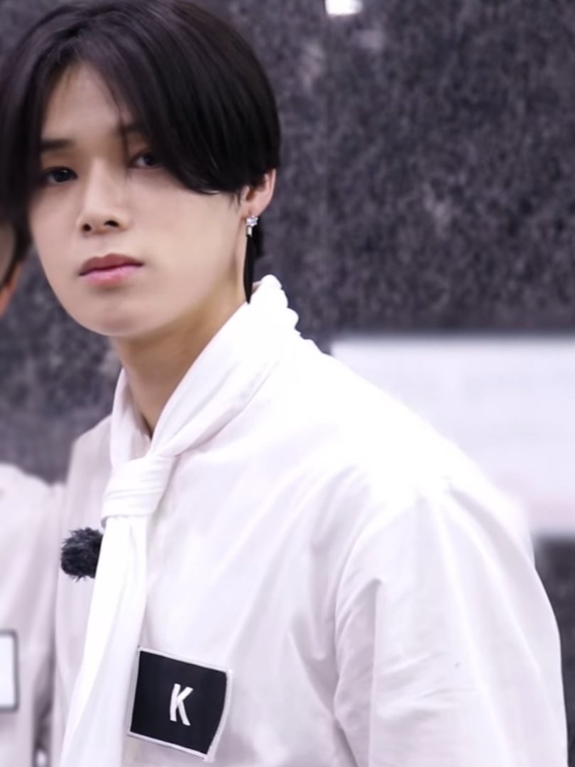 KGlobalOfficial's tweet photo. #K Photo cut from today's &AUDITION the Howling Ep7 Behind Sketch😍💚
Haven't watched? Click the link below 🤩👇
🔗https://t.co/Y9xhaT6n7N
#andAUDITION #TheHowling_EP7
#andAUDITION_has_begun
#andAUDITIONboys #andAUDITION_The_Howling #andAUDITION_k #ケイくん #케이 https://t.co/kzyBFp4Gmq