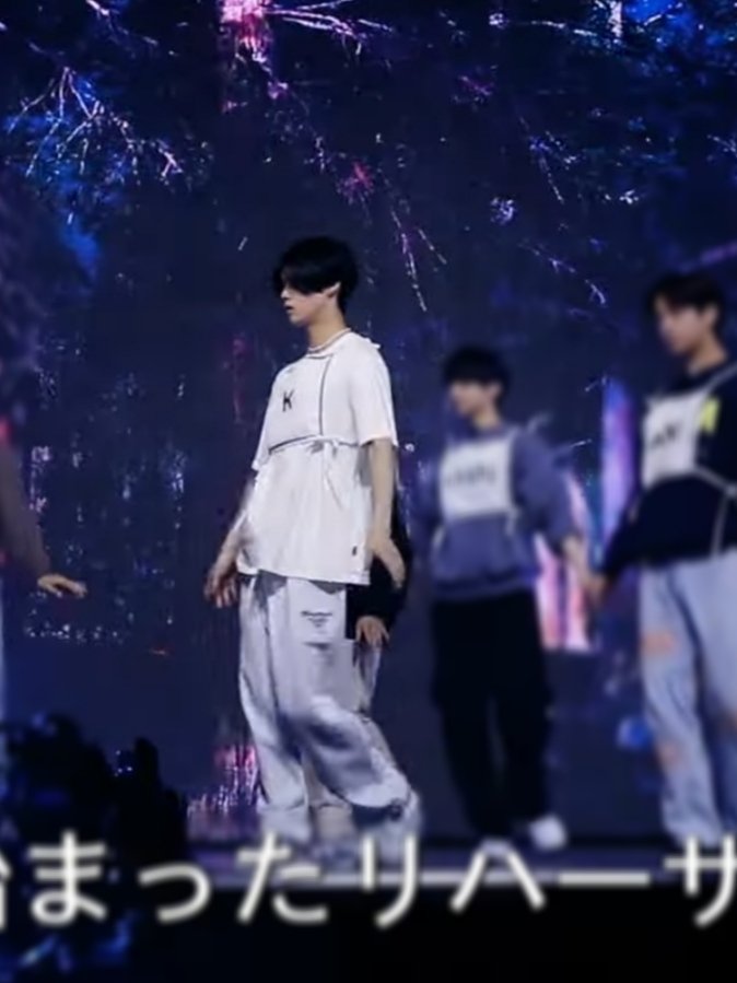 KGlobalOfficial's tweet photo. #K Photo cut from today's &AUDITION the Howling Ep7 Behind Sketch😍💚
Haven't watched? Click the link below 🤩👇
🔗https://t.co/Y9xhaT6n7N
#andAUDITION #TheHowling_EP7
#andAUDITION_has_begun
#andAUDITIONboys #andAUDITION_The_Howling #andAUDITION_k #ケイくん #케이 https://t.co/kzyBFp4Gmq
