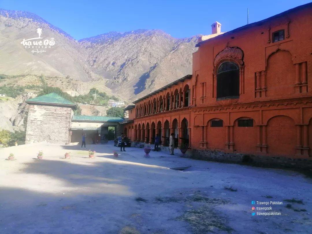 trawegopakistan's tweet photo. #shahiqilachitral #shahimosquechitral #mastuj #booni #sorlaspur #chitral #shandur #shandoor #shandoortop #kpk
#liveoutdoors #mountains
#tours #travel #customisedtours #trawegopakistan #trawegopakistan #trawegopk #trawego #safersharthai #kpk #pakistani
➡️ Aasim The Traveler https://t.co/vFUtB5cjGt