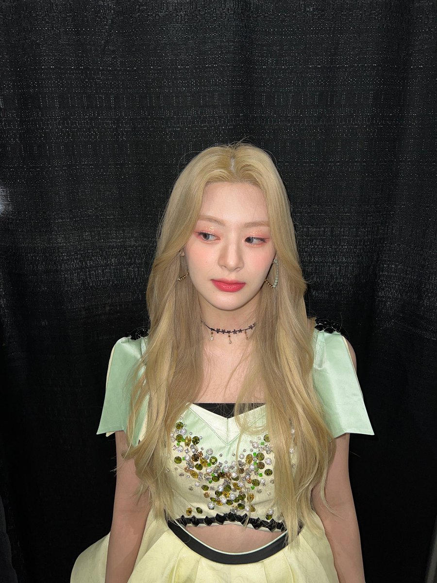 seeun_th's tweet photo. [📸] Weverse Update 

LA สนุกมาก ❤️
สู้เพื่อวันพรุ่งนี้เช่นกัน 😍
ขอบคุณมากค่ะ swith 🫶

#STAYC #스테이씨 #SEEUN #세은 https://t.co/q6KMikyDZF