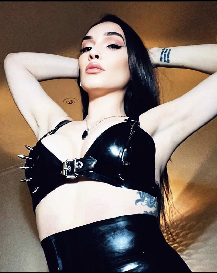 Retweet my post for free task