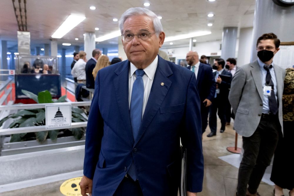 Ηχηρό μήνυμα του προέδρου της επιτροπής Διεθνών Σχέσεων της αμερικανικής Γερουσίας Ρόμπερτ Μενέντεζ προς τους Τούρκους Αττίλες: Όχι στα F-16 μέχρι να δείξετε ότι ανήκετε πραγματικά στο ΝΑΤΟ hellasjournal.com/2022/08/ichiro…