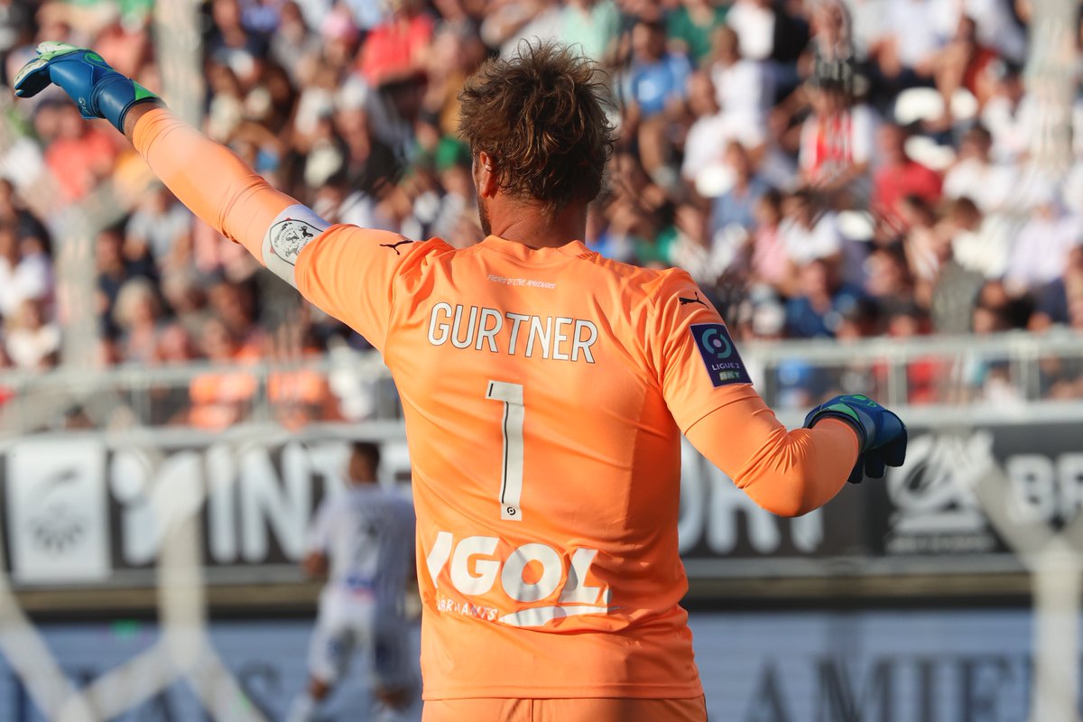 2️⃣5️⃣0️⃣⭐️ <a href="/reggurt/">rég gurtner</a> 

#FiersDetreAmienois⚪️⚫️