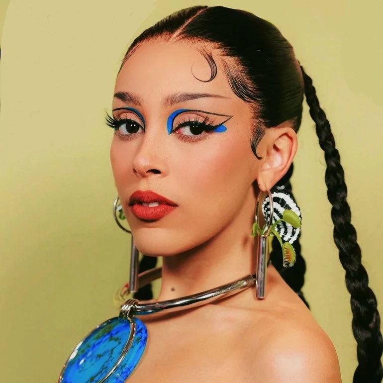 nmcaviar's tweet photo. .@NICKIMINAJ &amp; @DojaCat are currently the two most-listened female rappers on Spotify. https://t.co/fPzr7I5a67
