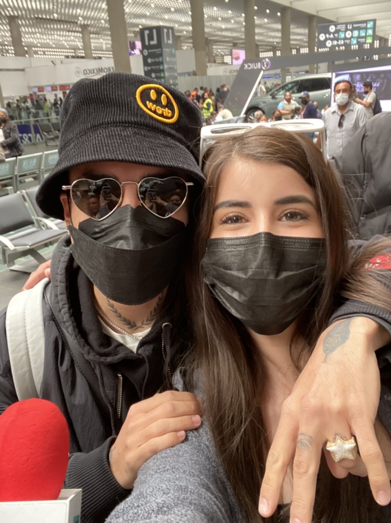 crewmbmid's tweet photo. Hoy celebramos este nuevo año de vida de nuestra querida @IsleAguilarBG. Te queremos mucho y gracias por tu linda amistad.💗

@mariobautista_ Estaría maravilloso que la felicites🤍 https://t.co/oAOFIhHbxJ