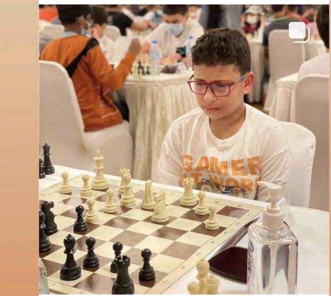 arabchessacd's tweet photo. خسارة جوله لا تعني خسارة المعركة ..
استمر يا بطل و فالك التوفيق 🔥🔥

كلنا مرينا بنفس الشعور 😁

@adchessfestival 
@YacoubEnas https://t.co/kYgZiie2O7