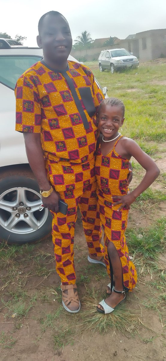 Eperpetual's tweet photo. Father-daughter love...so tight https://t.co/60Txw3qQv7