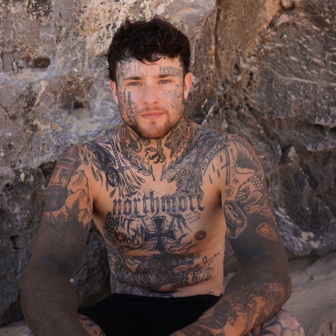 Couple rolly bois https://t.co/4TWatOLPNG free https://t.co/y98tBOXJFB