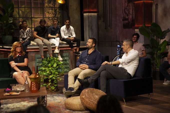 Stasera alle 23:45 sar&ograve; ospite del programma  &ldquo;Sex&rdquo; su Rai 3 , non mancate. @angelarafanelli https://t<a href="/tag/mvsales"class="tags"><span>#mvsales</span></a><a href="/tag/mvboys"class="tags"><span>#mvboys</span></a>