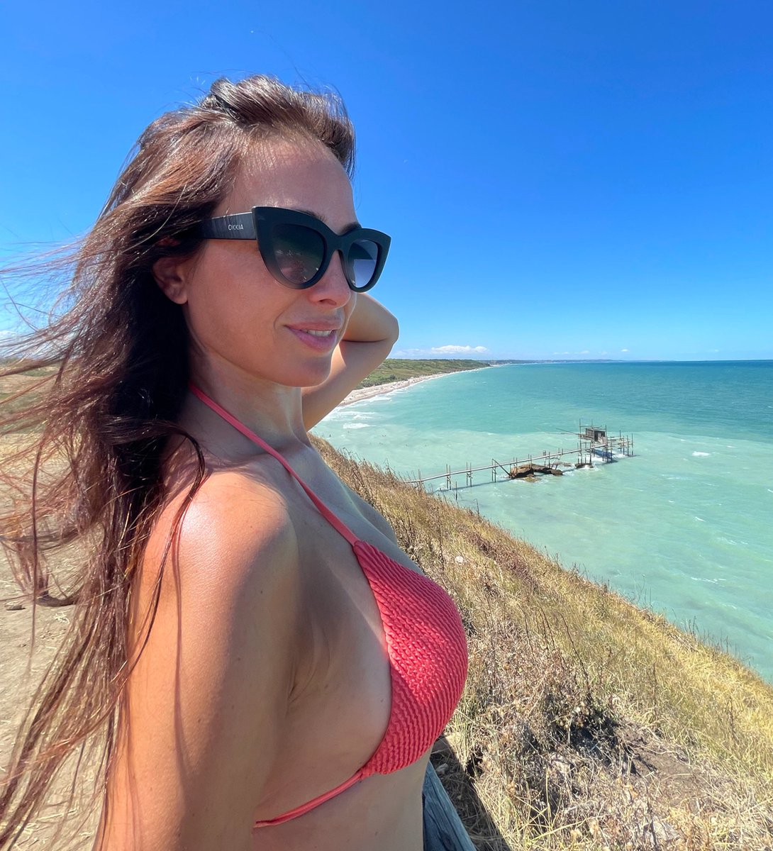 E s t a t e ☀️ I t a l i a n a 🇮🇹
#summer #sun #summervibes #goodlife #puntaaderci #abruzzo #trabocchi #costadeitrabocchi #italia #live #love #italy #happylife #relax #valentinarecanati #vr