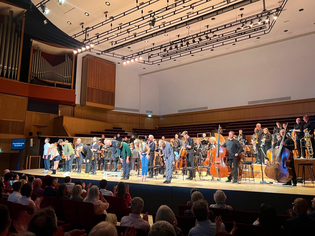 E_N_O's tweet photo. A wonderful afternoon performing La Bohème in Croydon 👏👏👏

Thanks for having us @FairfieldHalls

If you joined us today for your first opera experience, let us know. We’d love to hear what you thought #ENOBoheme https://t.co/qlJKYc71DL