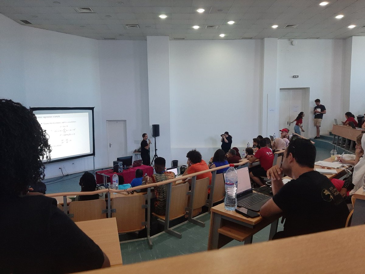 First day <a href="/DeepIndaba/">Deep Learning Indaba</a>! 
<a href="/kbeguir/">Karim Beguir</a> presenting an introduction to Maths in ML 
#masirouna #DLIndaba2022