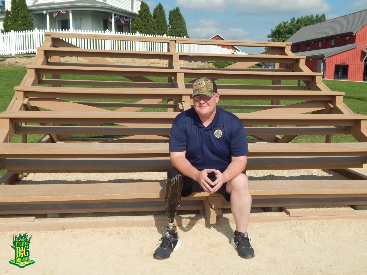 Did You Know? 

As many as 20% of returning military veterans suffer from Post-Traumatic Stress Disorder (PTSD).

Field of BIG Dreams is here to help.

To get involved head over to fieldofbigdreams.org 🇺🇸