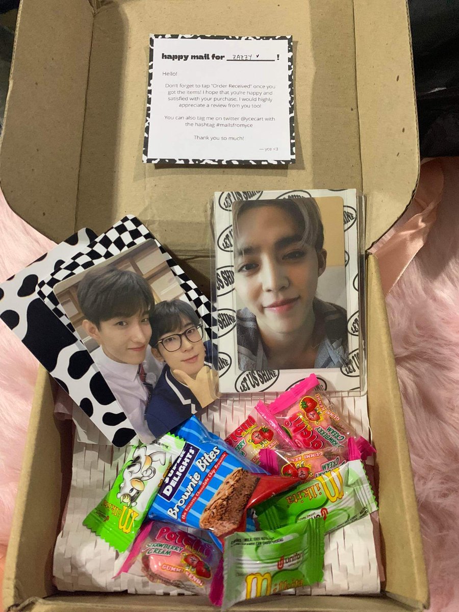 tupanidk's tweet photo. my first ever seungcheol pc is home! ๐ญ thank you so much @ycecart @foryoon_ for packing cheol safely and for the freebies! ๐
#mailsfromyce
#zazzybuys https://t.co/VDVE0AfKoB