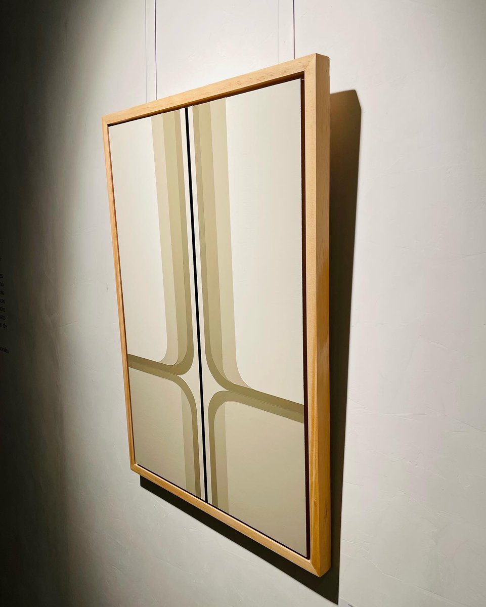 obrasdeartecom's tweet photo. La galería está adentro Hotel Umbral. Y comparte espacio con la Cubo Concept Store y galería 69 https://t.co/vG1mFsfI8e