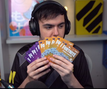 mxuie's tweet image. 13,500 VBUCK GIVEAWAY

I FAILED IN MY LAST VIDEO, so i gotta give em away as punishment 

To Enter:
• Follow @mxuie 
• Retweet 

Winner picked in 7 days, Good luck 🍀