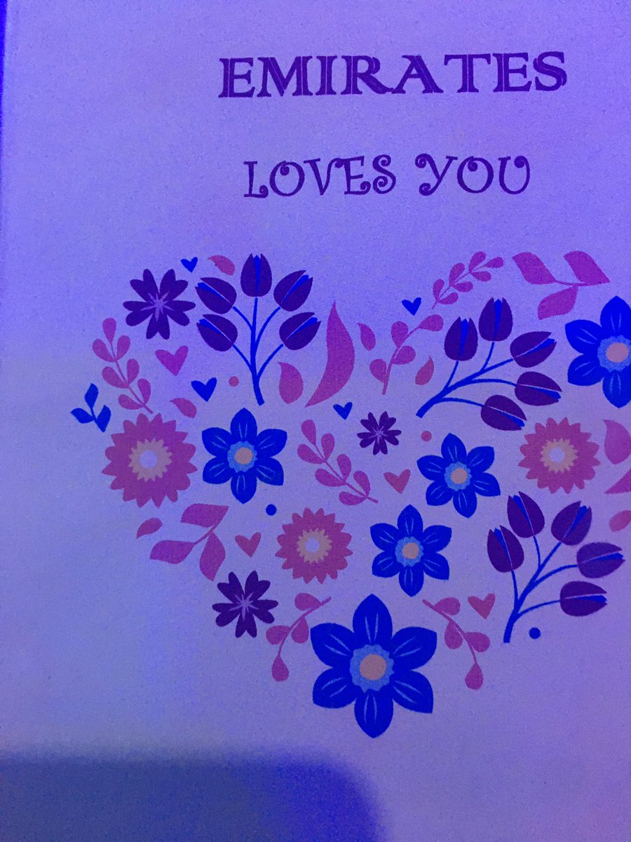 EmmanuelumohFp's tweet image. ~1 million naira cash
~Ballon package full of chocolates and other Goodies 
~3 pairs of (Balenciaga, Hermes, Louis Vuiton) Slippers 
And a card🤭🥰

To everyone that make this project a Success 
GOD BLESS YOU ALL🙏🏾⚜️❤️

#EmmanuelUmoh