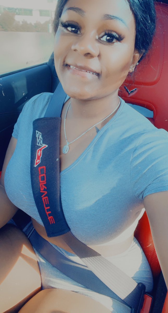 MissOhhlala's tweet photo. #corvette #stingray #onlyfans #ebony #sexy #onlyfansFree #cars #corvettestingray #hotgirl https://t.co/4nnvBC3OHL