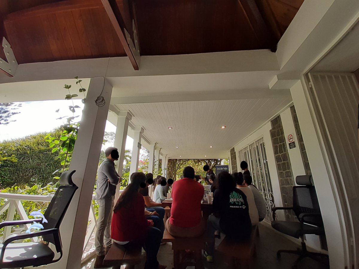 annielle_twt's tweet image. [#EVENT]
 Introduction to new technologies

Organised by @frontendmu 
 Sponsored by Acensi

( frontend.mu )

Brief by @__Sun__

(sandeep.ramgolam.com/blog/front-end… )

📸 by #annielle 

#frontendmu #mauritius #tech