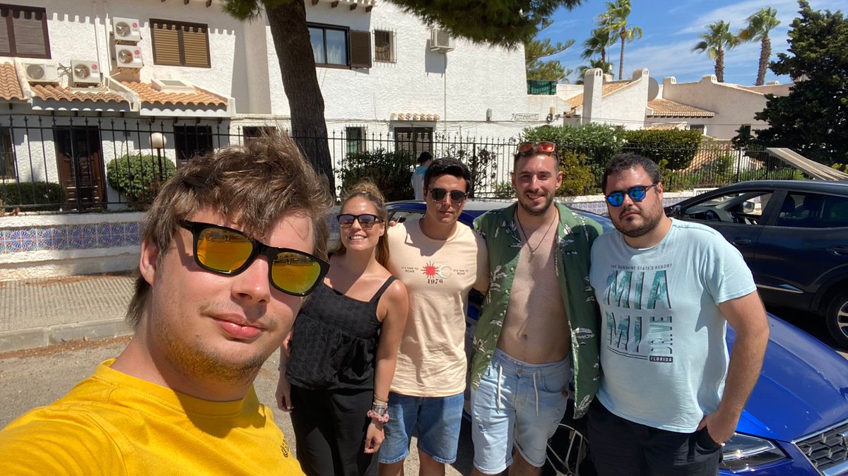 No vemos en la siguiente⛱️ @NuriiaSanzz <a href="/Kosmos_DK/">Álvaro</a> <a href="/javierfuster97/">javier fuster</a> <a href="/juansoh/">Juansoh</a>