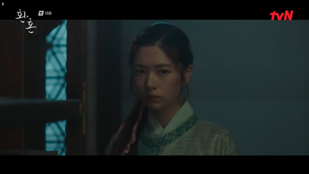 ramblingsofafan's tweet photo. The fact that Naksu was ready to let everyone die in exchange for her powers and a life of loneliness but couldn't live in a world that didn't have Wook in it, she gives up the ultimate power for a chance of a lifetime with him. That's an epic character arc. #AlchemyOfSoulsEp18 https://t.co/M504NyIuPH