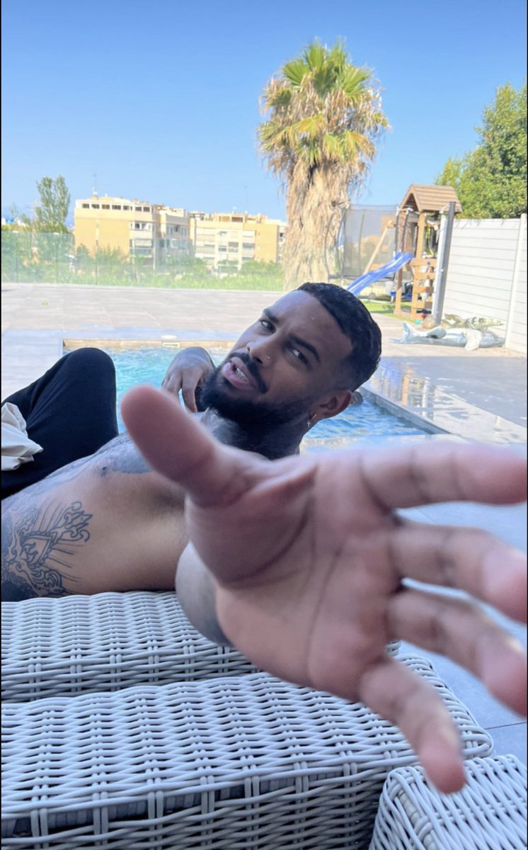 𝗟𝗢𝗖𝗔 (@locadialeonardo) on Twitter photo 