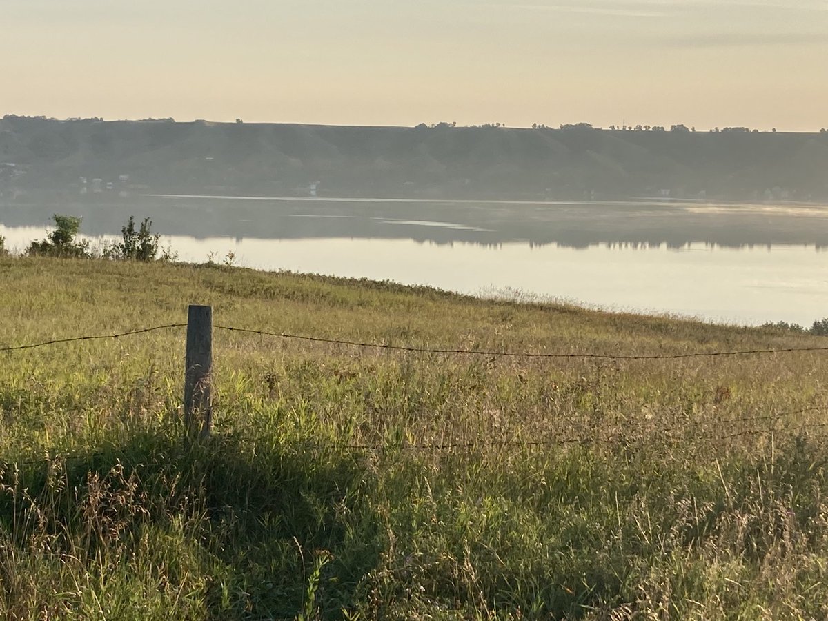 SundanceFarms's tweet photo. Lake Katepwa in the Qu’Appelle river valley #Sask #LakeFriends #summer https://t.co/y3AvhLSGFs