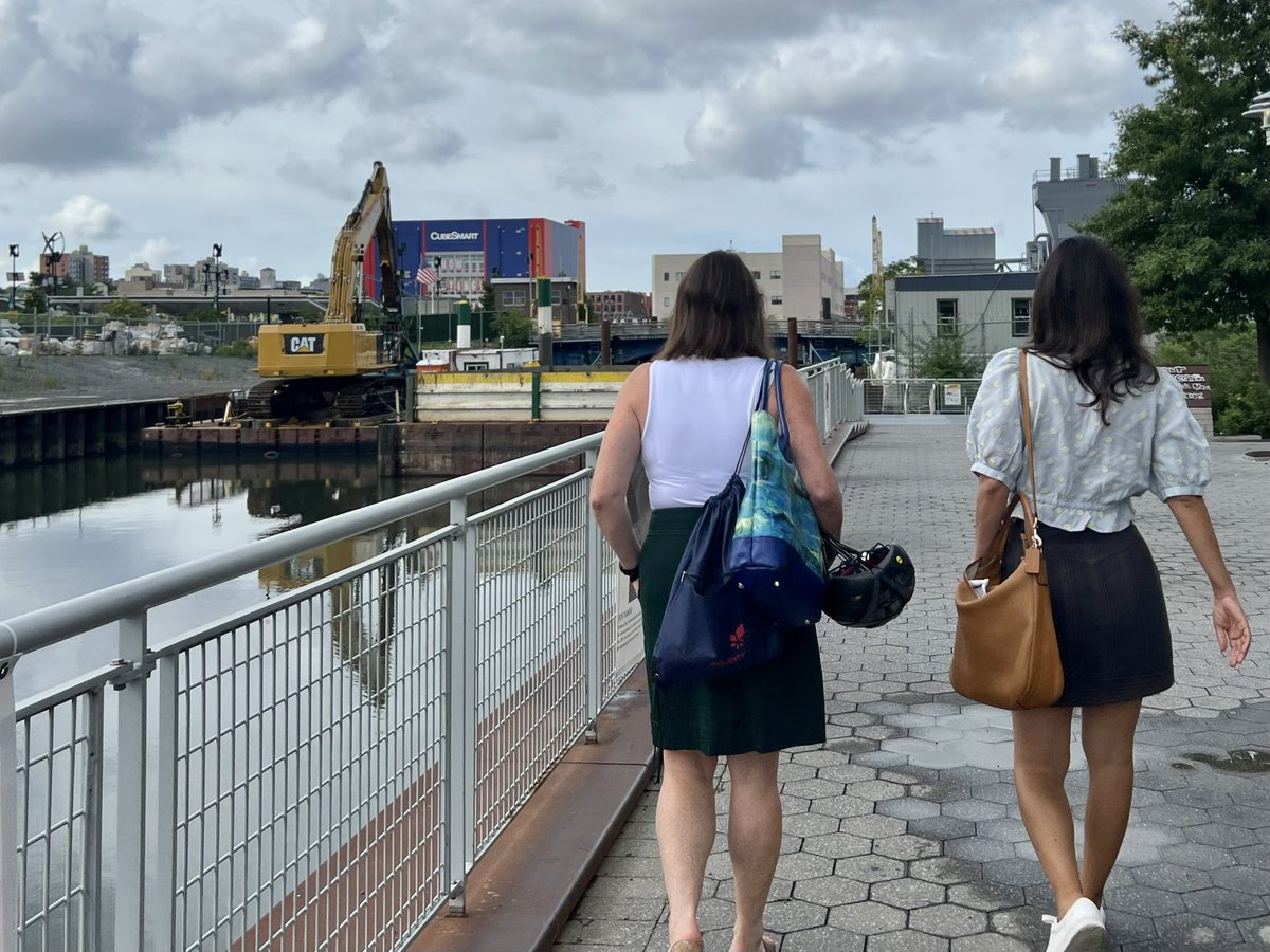 #CR10in10: At the Gowanus Canal Superfund Site with <a href="/nylcv/">NYLCV</a>’s <a href="/julietighe17/">julie tighe</a>—an example of the bold environmental justice measures we need in low income communities most impacted by toxic waste and climate change alike.

I always put frontline communities first, and I always will.