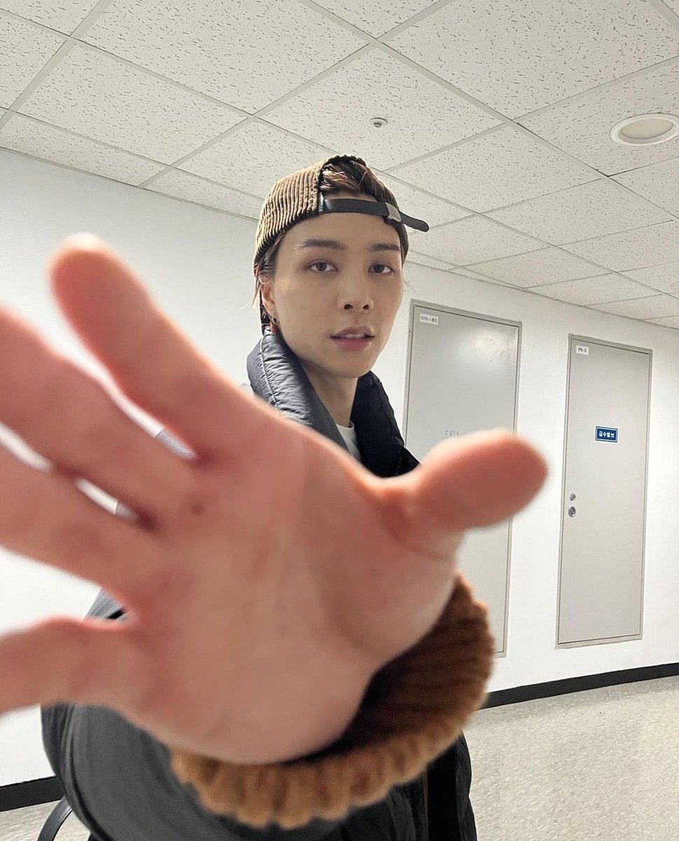 johnnysuhtheone's tweet photo. ‼️GIVEAWAY ALERT ‼️

SECURED TICKETS/SEE YOU SOON JOHNNY GIVEAWAY <33

1 winner of ₱500 GCASH
5 winners of ₱100 GCASH

-ph 🇵🇭
-mbf
-like and rt

! FOR NCTZENS/WAYZENNIE ONLY !

ends in august 26 
thank you and goodluck!! https://t.co/YNM8shseSh