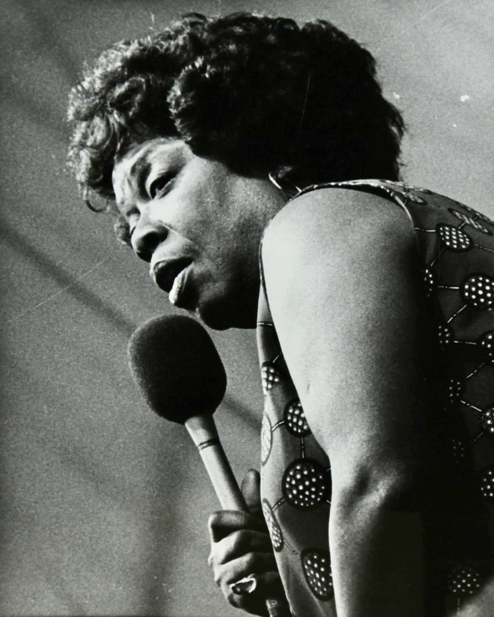 Sarah Vaughan

Denis Williams photos