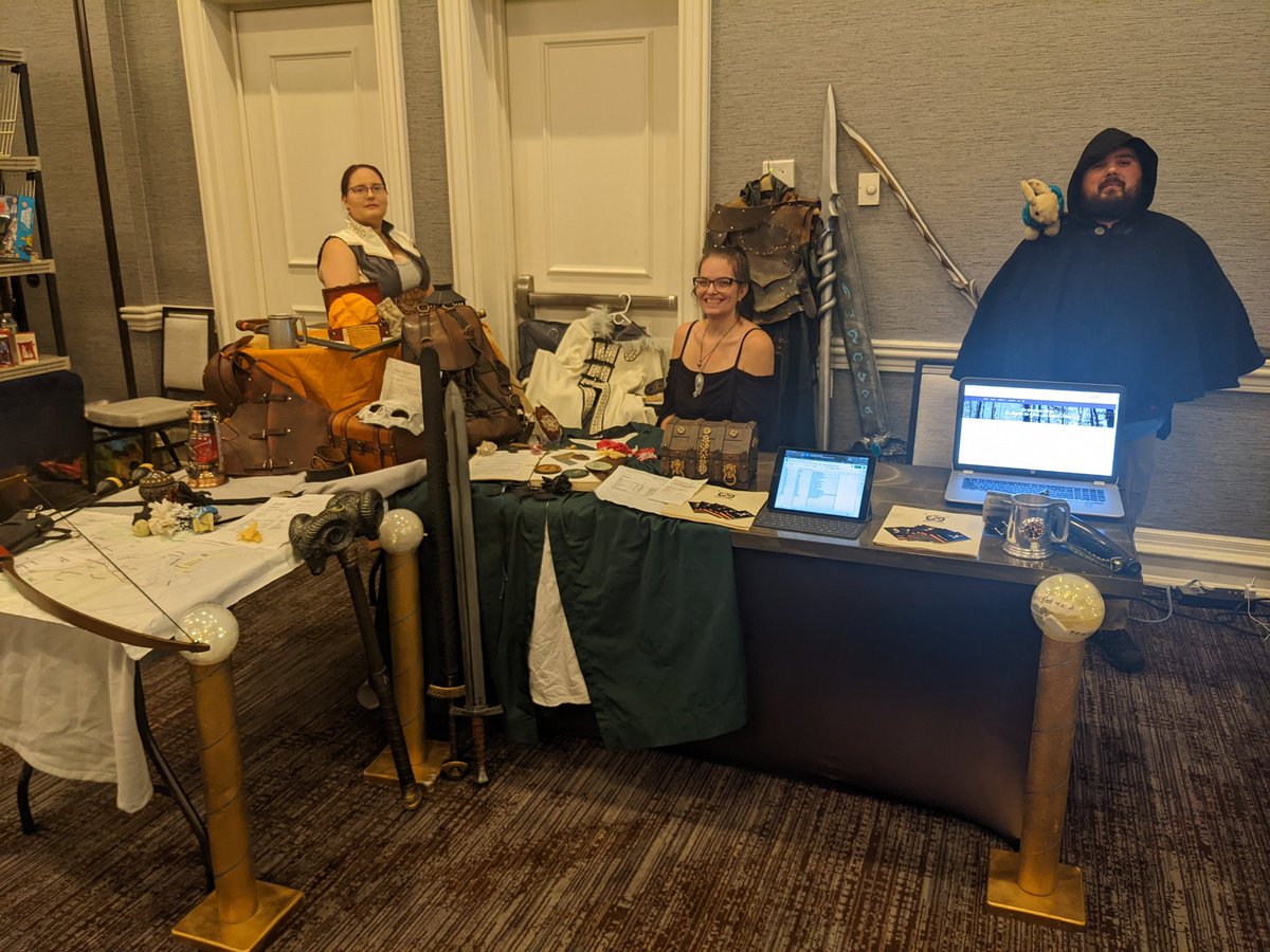 MiddlehavenL's tweet photo. Last day at @litropiccon, come on down and say hi to some of our wonderful volunteers and sign up to come on out to our next game September 16-18 on Long Island!
#larp #larpers #larping #convention https://t.co/OzJPWfJCsa